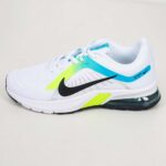 NIKE Men’s Sneakers