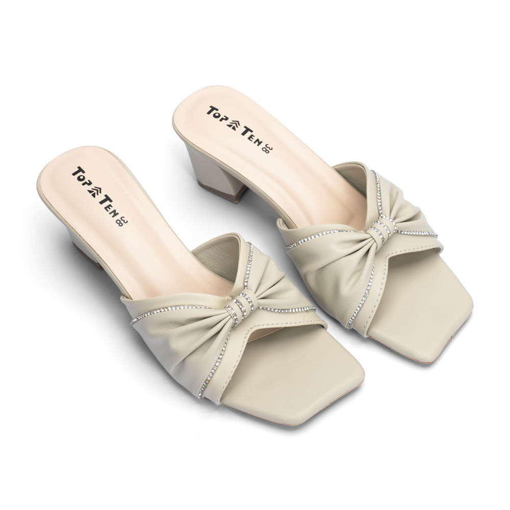 01_Ladies_Shoes_16 Ladies Sandal - Image 1